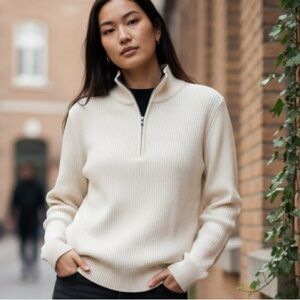 Marsh Landing Quarter ribbed Zip Up Cream Cotton Sweater in size medium